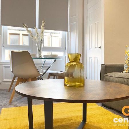 Central Serviced Apartments - Cosy 1 Bedroom - Modern - Close To Transport Links - Quiet Neighbourhood - Fast Wifi - Fully Equipped - Smart Tvs In All Rooms - Monthly Stays Welcome - Free Street Parking - Ideal Relocation To Dundee Accommodation ภายนอก รูปภาพ