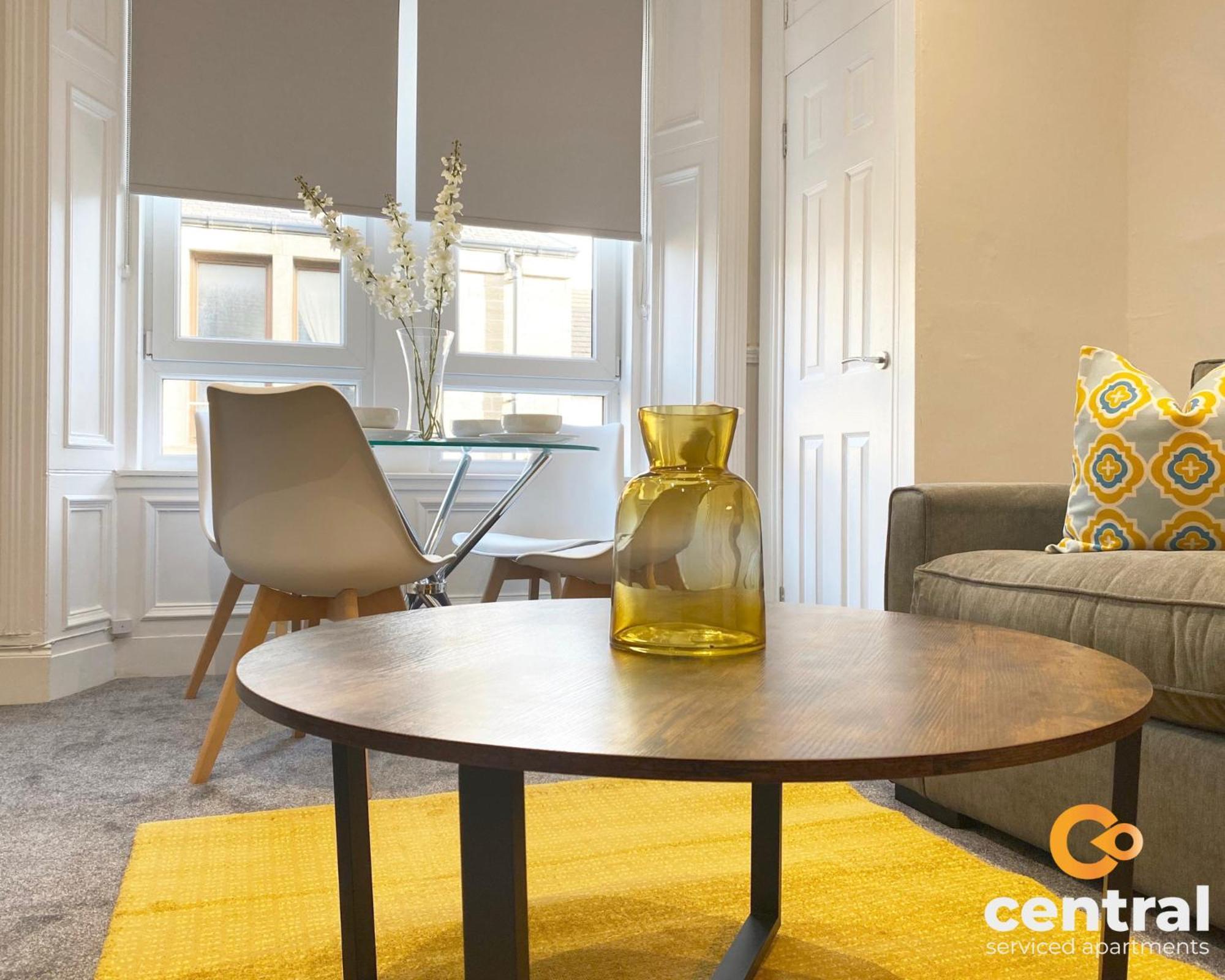 Central Serviced Apartments - Cosy 1 Bedroom - Modern - Close To Transport Links - Quiet Neighbourhood - Fast Wifi - Fully Equipped - Smart Tvs In All Rooms - Monthly Stays Welcome - Free Street Parking - Ideal Relocation To Dundee Accommodation ภายนอก รูปภาพ