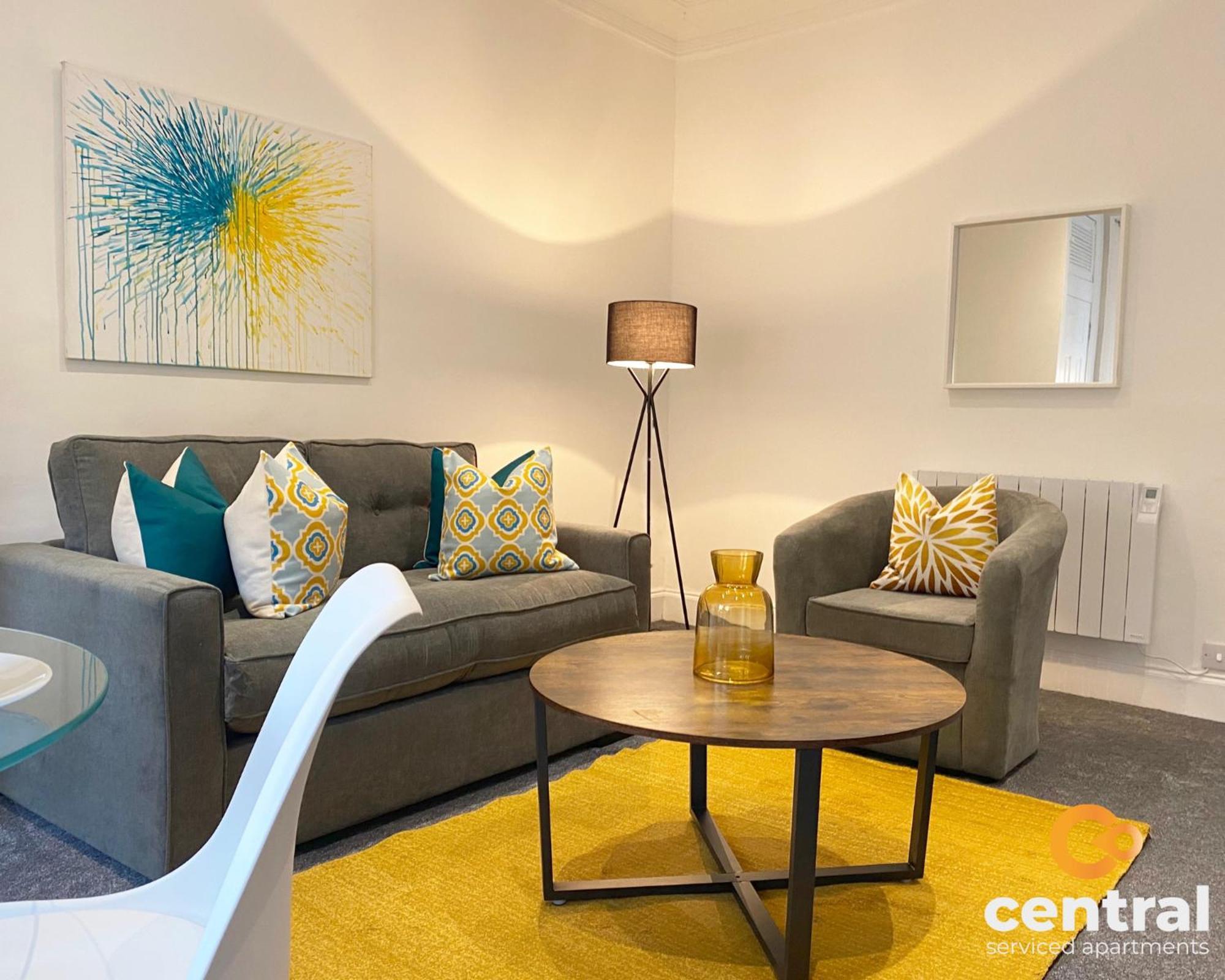 Central Serviced Apartments - Cosy 1 Bedroom - Modern - Close To Transport Links - Quiet Neighbourhood - Fast Wifi - Fully Equipped - Smart Tvs In All Rooms - Monthly Stays Welcome - Free Street Parking - Ideal Relocation To Dundee Accommodation ภายนอก รูปภาพ