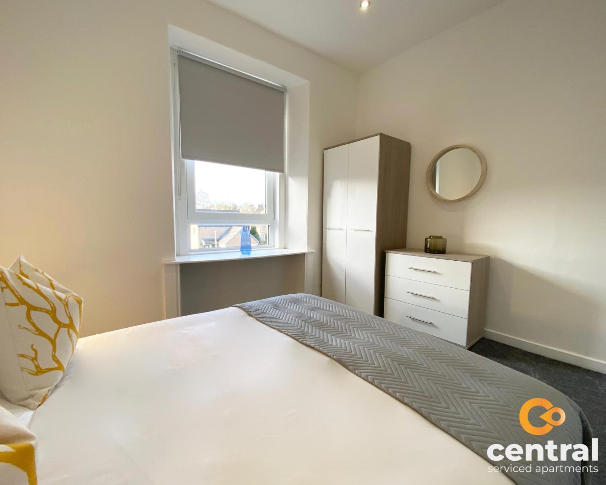 Central Serviced Apartments - Cosy 1 Bedroom - Modern - Close To Transport Links - Quiet Neighbourhood - Fast Wifi - Fully Equipped - Smart Tvs In All Rooms - Monthly Stays Welcome - Free Street Parking - Ideal Relocation To Dundee Accommodation ภายนอก รูปภาพ